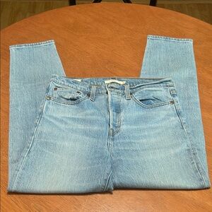 Levi’s Wedgie Jeans
